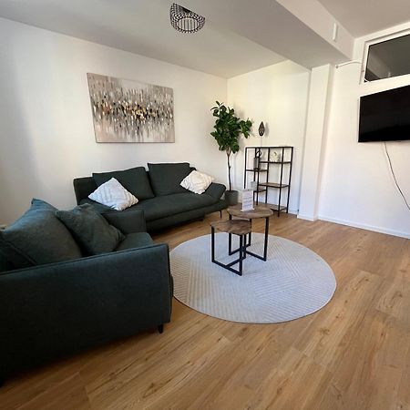 Traumhafte Business & Relax Wohnung Direkt Im Stadtkern Oettingens By Elation Homes Oettingen in Bayern Екстер'єр фото
