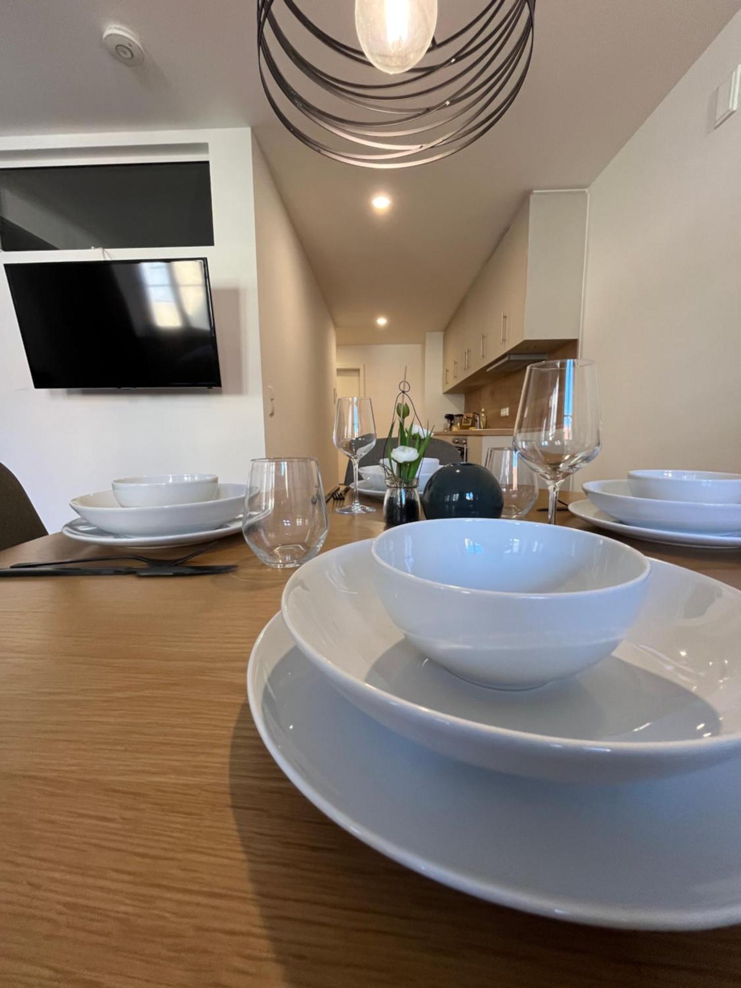 Traumhafte Business & Relax Wohnung Direkt Im Stadtkern Oettingens By Elation Homes Oettingen in Bayern Екстер'єр фото