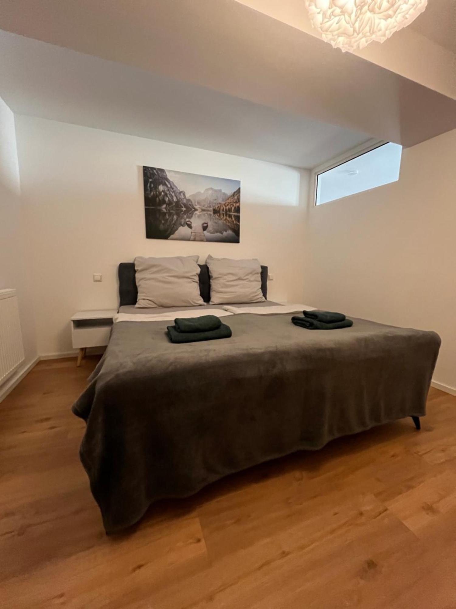 Traumhafte Business & Relax Wohnung Direkt Im Stadtkern Oettingens By Elation Homes Oettingen in Bayern Екстер'єр фото
